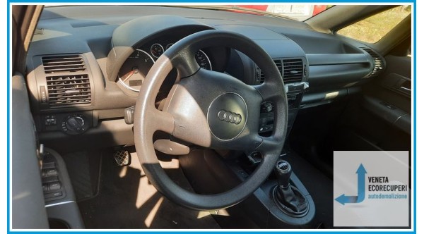 AUDI A2 8Z del 2003 parti usate e ricambi