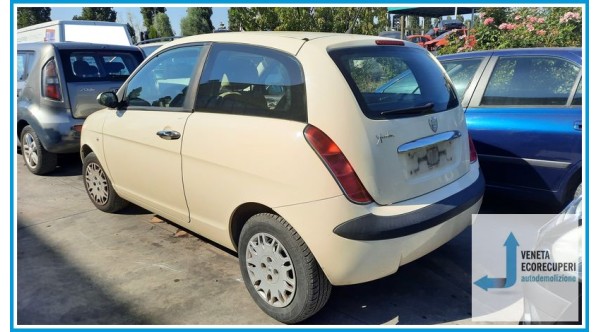LANCIA YPSILON TE del 2006 parti usate e ricambi