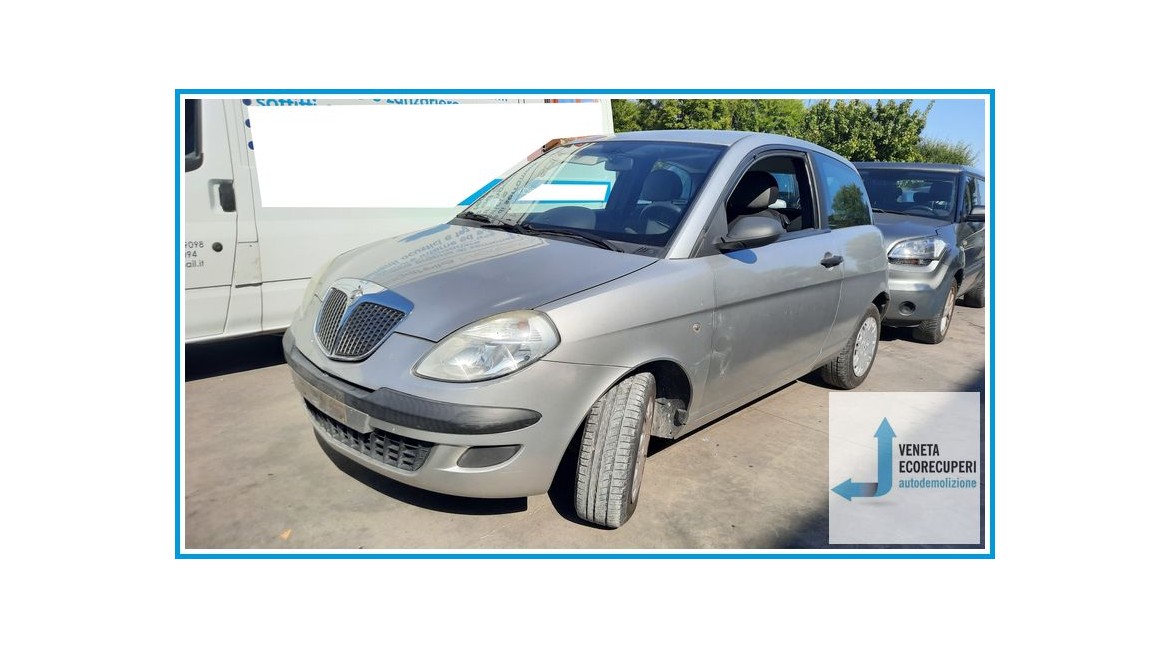 LANCIA YPSILON TE del 2006 parti usate e ricambi