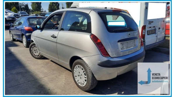 LANCIA YPSILON TE del 2006 parti usate e ricambi