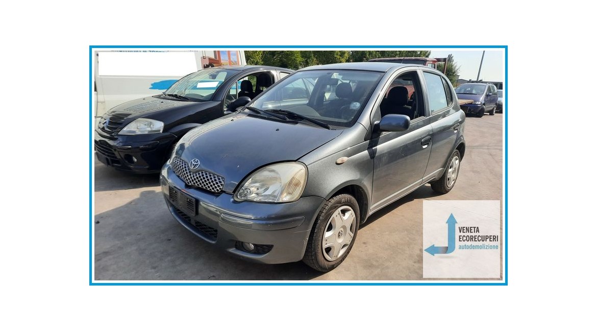 TOYOTA YARIS FRP del 2005 parti usate e ricambi