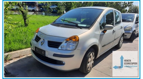 RENAULT MODUS 1a Serie  del 2005 parti usate e ricambi