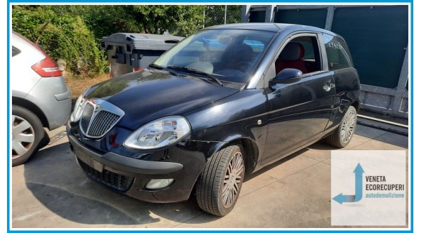 LANCIA YPSILON TE del 2006 parti usate e ricambi