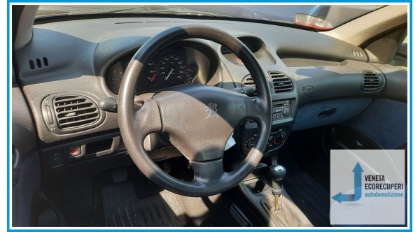 PEUGEOT 206  del 2002 parti usate e ricambi