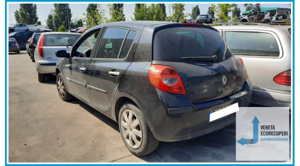 RENAULT CLIO 3a Serie  del 2007 parti usate e ricambi
