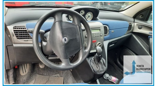 LANCIA YPSILON TE del 2004 parti usate e ricambi