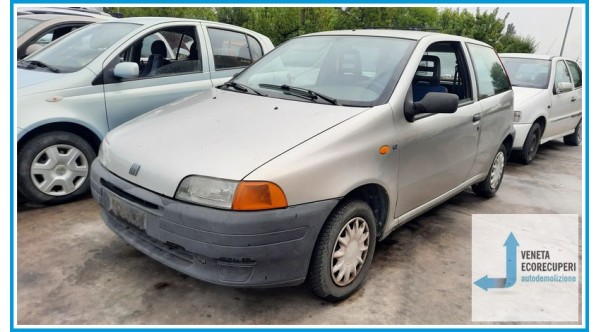 FIAT PUNTO 1a Serie  del 1997 parti usate e ricambi