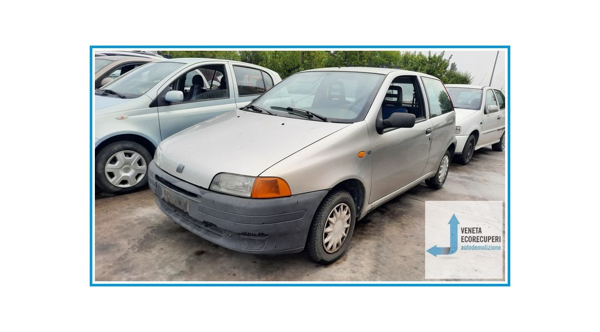 FIAT PUNTO 1a Serie  del 1997 parti usate e ricambi