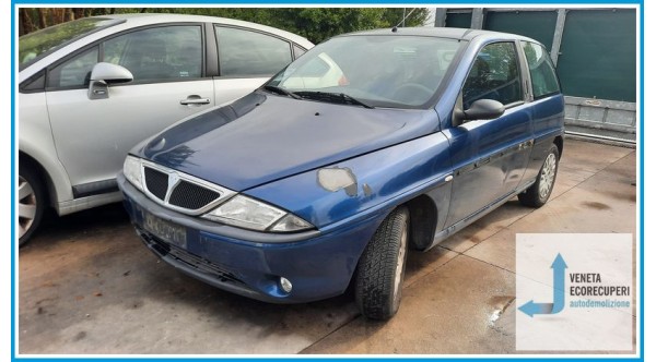 LANCIA Y  del 2003 parti usate e ricambi