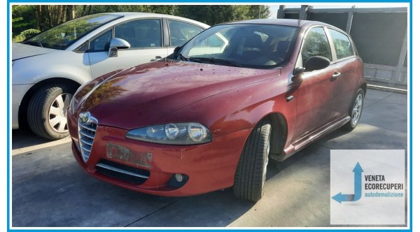 ALFA ROMEO 147 W8 del 2008 parti usate e ricambi
