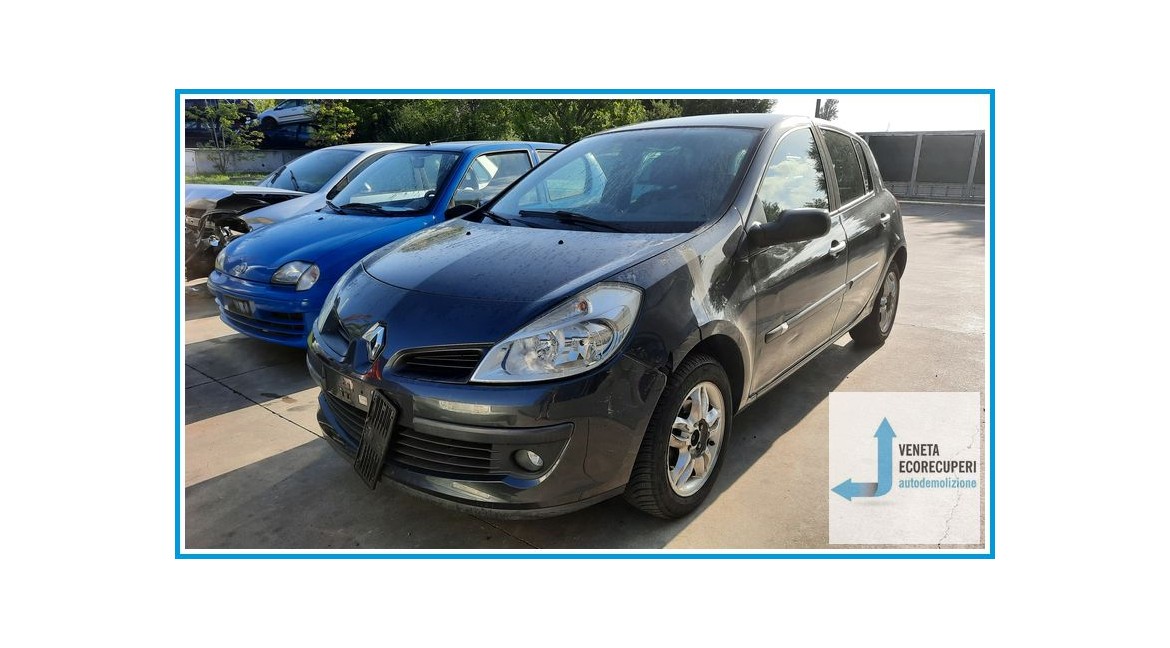 RENAULT CLIO 3a Serie  del 2007 parti usate e ricambi