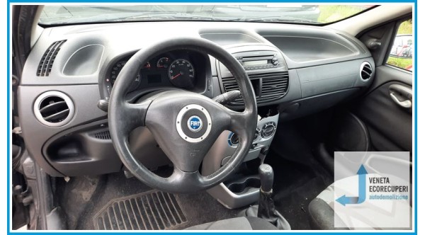 FIAT PUNTO 2U del 2005 parti usate e ricambi
