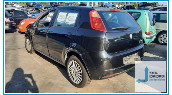 FIAT GRANDE PUNTO 2Y del 2007 parti usate e ricambi