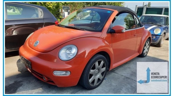 VOLKSWAGEN NEW BEETLE CABRIO 1Y del 2003 parti usate e ricambi