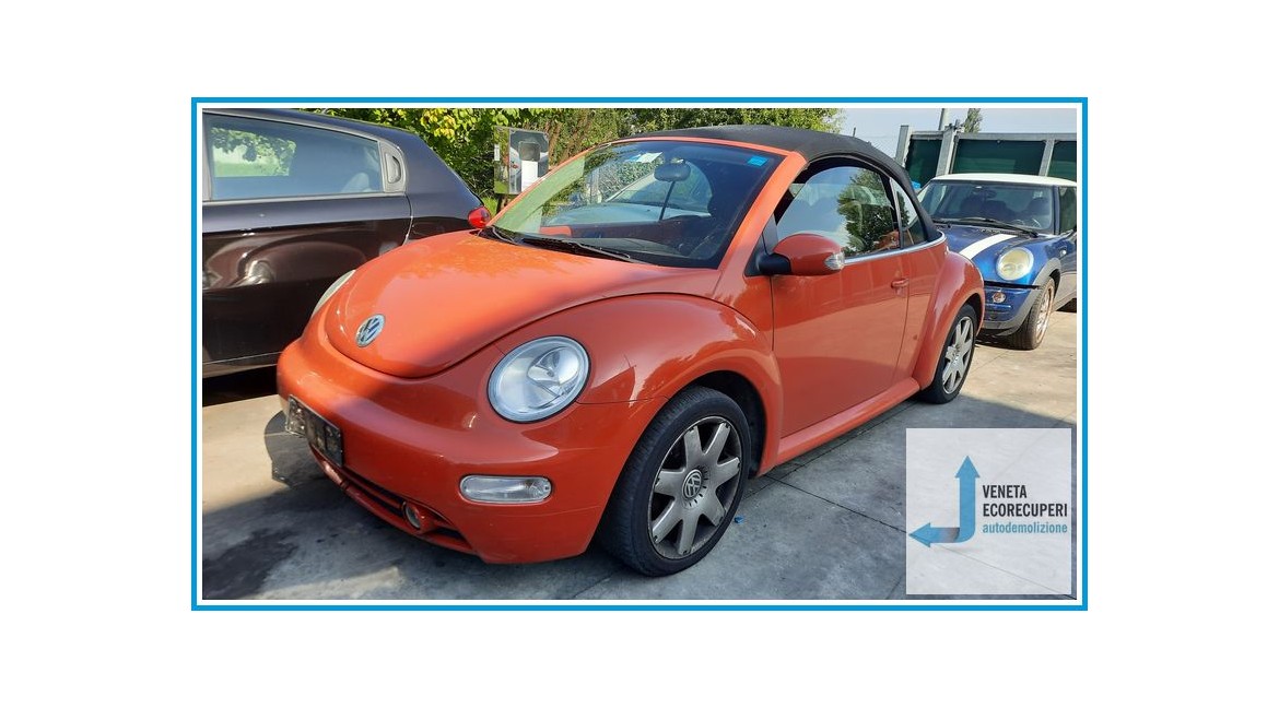 VOLKSWAGEN NEW BEETLE CABRIO 1Y del 2003 parti usate e ricambi