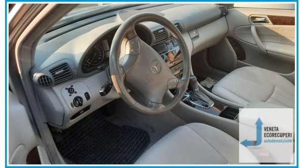 MERCEDES-BENZ Classe C W/S203 del 2004 parti usate e ricambi
