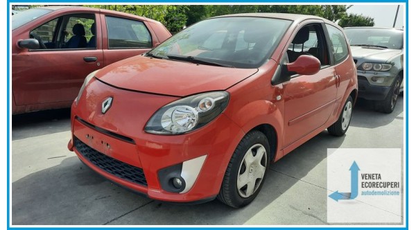 RENAULT TWINGO 2a Serie  del 2009 parti usate e ricambi