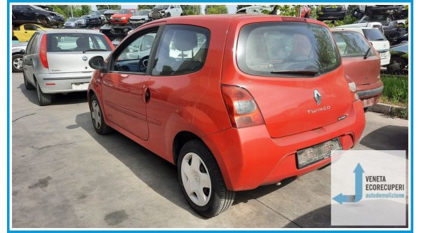 RENAULT TWINGO 2a Serie  del 2009 parti usate e ricambi