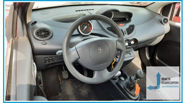 RENAULT TWINGO 2a Serie  del 2009 parti usate e ricambi