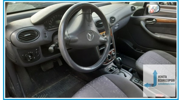 MERCEDES-BENZ Classe A W168 del 2002 parti usate e ricambi
