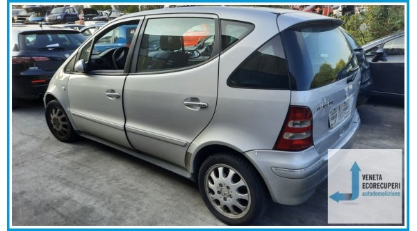 MERCEDES-BENZ Classe A W168 del 2002 parti usate e ricambi