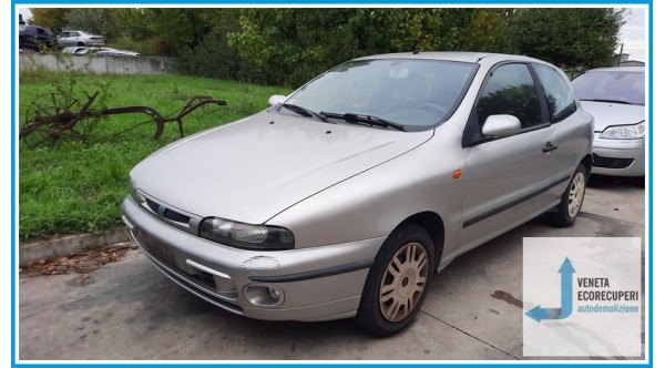 FIAT BRAVO 1L del 2001 parti usate e ricambi