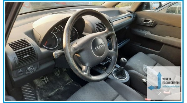 AUDI A2 8Z del 2003 parti usate e ricambi