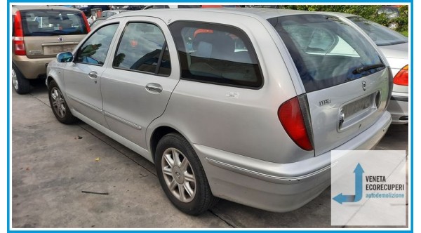 LANCIA LYBRA  del 2001 parti usate e ricambi