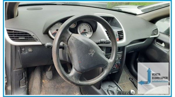 PEUGEOT 207  del 2009 parti usate e ricambi