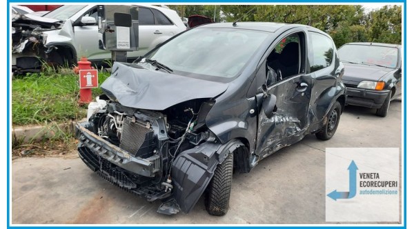 TOYOTA AYGO 1a Serie  del 2006 parti usate e ricambi
