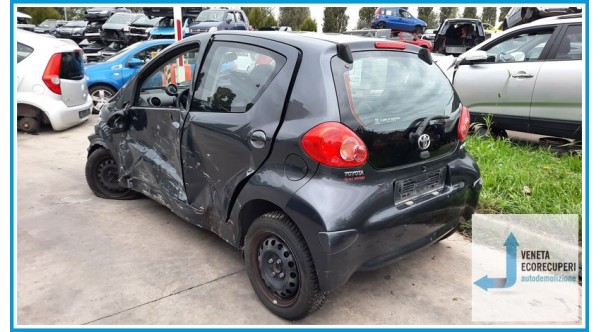 TOYOTA AYGO 1a Serie  del 2006 parti usate e ricambi