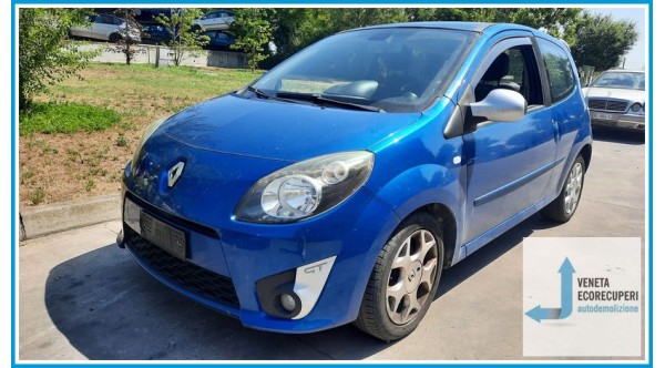 RENAULT TWINGO 2a Serie  del 2007 parti usate e ricambi