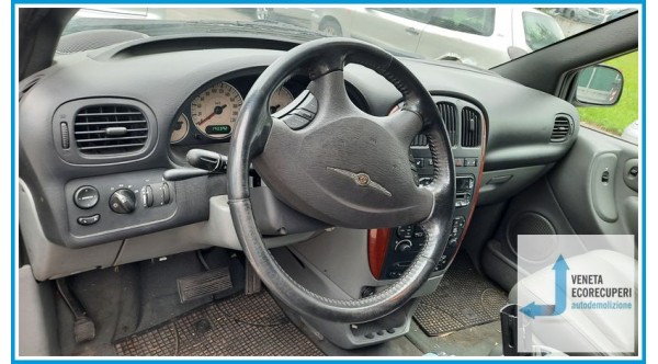 CHRYSLER VOYAGER/GRAND VOYAGER  del 2005 parti usate e ricambi