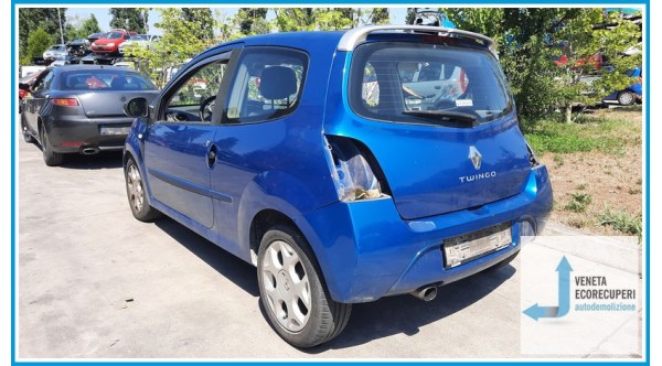 RENAULT TWINGO 2a Serie  del 2007 parti usate e ricambi