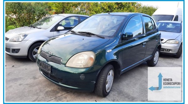 TOYOTA YARIS JPP del 1999 parti usate e ricambi