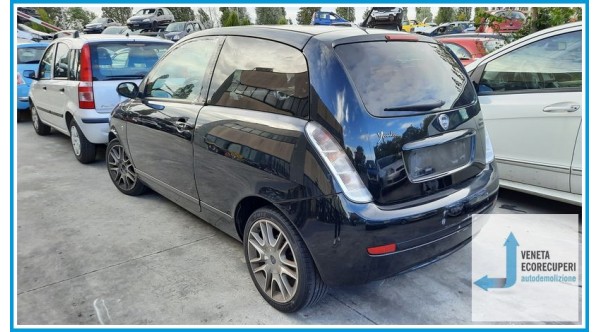 LANCIA YPSILON TE del 2008 parti usate e ricambi
