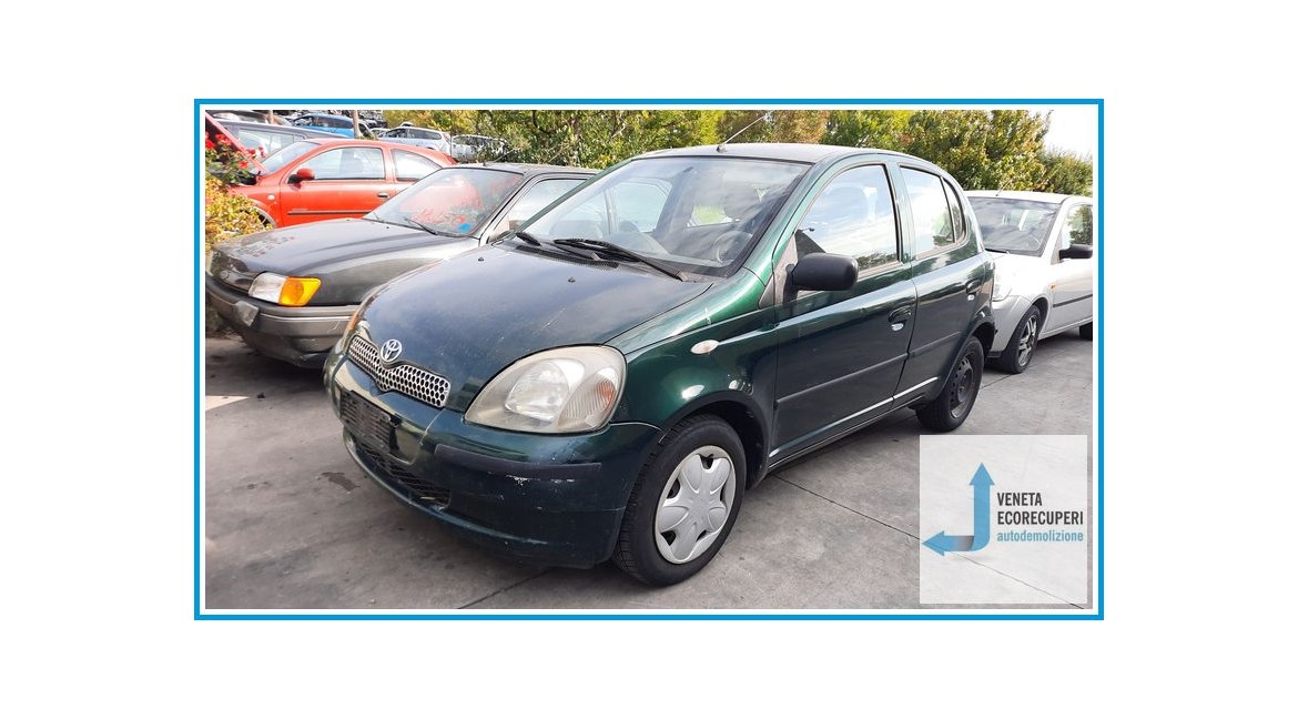 TOYOTA YARIS JPP del 2001 parti usate e ricambi