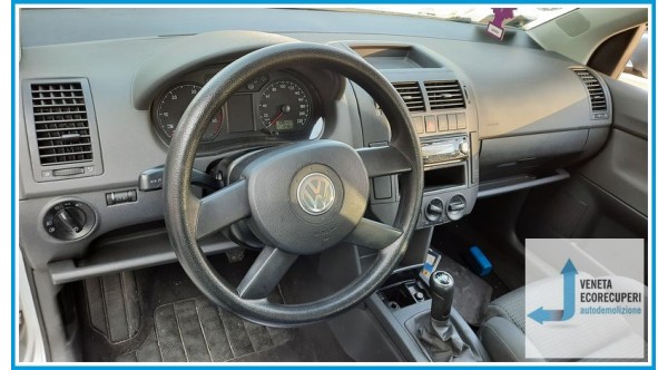 VOLKSWAGEN POLO 9N del 2005 parti usate e ricambi