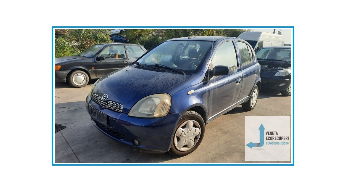 TOYOTA YARIS JPP del 2000 parti usate e ricambi