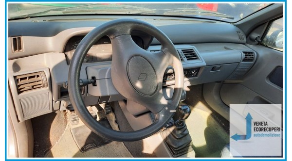 RENAULT CLIO 1a Serie  del 1998 parti usate e ricambi