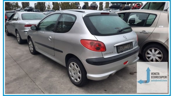PEUGEOT 206  del 2004 parti usate e ricambi