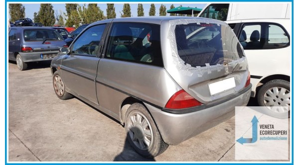 LANCIA Y  del 1998 parti usate e ricambi