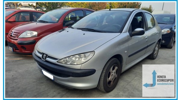 PEUGEOT 206  del 2004 parti usate e ricambi