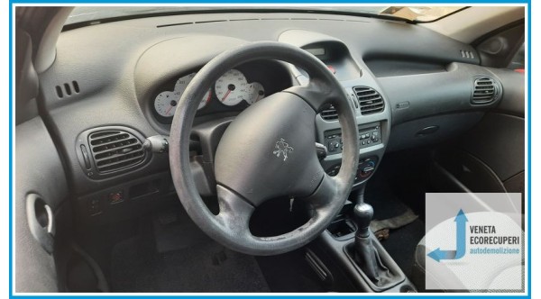 PEUGEOT 206  del 2004 parti usate e ricambi