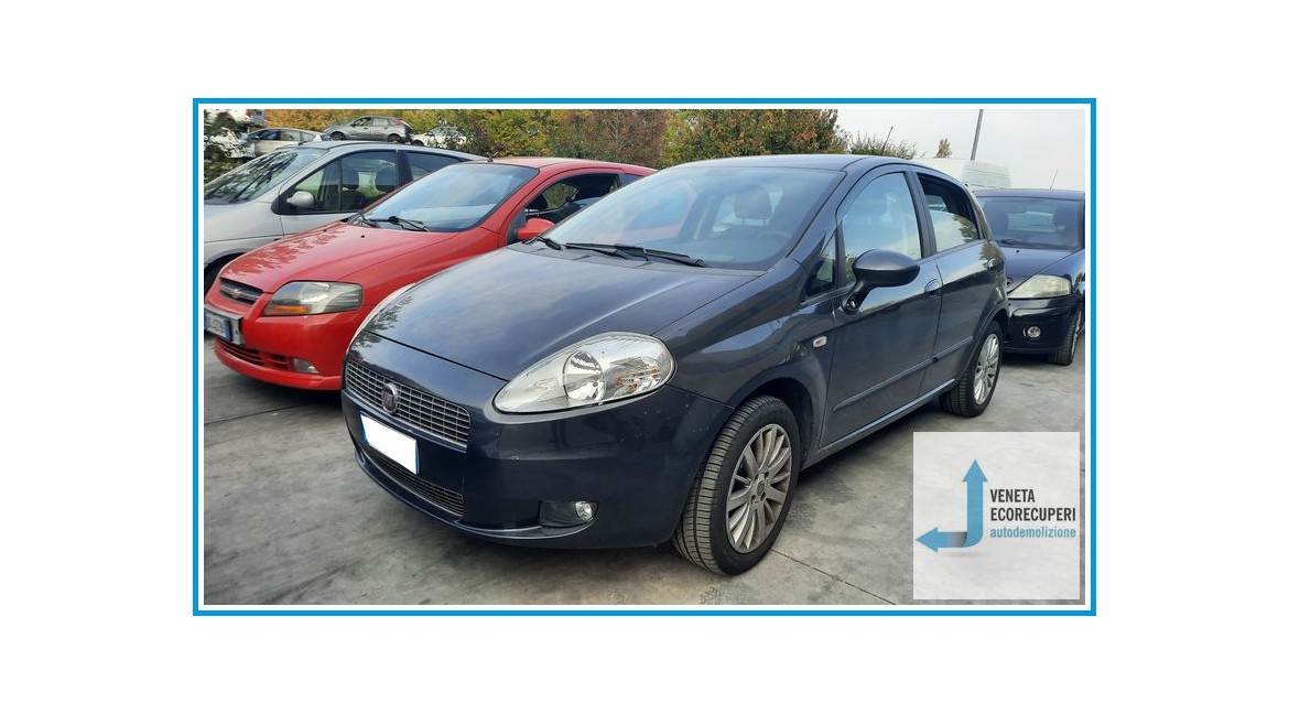 FIAT GRANDE PUNTO 4C del 2009 parti usate e ricambi