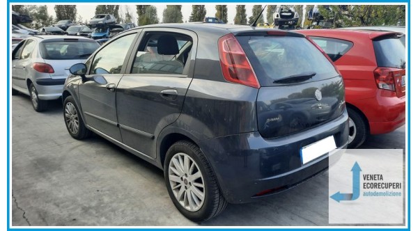 FIAT GRANDE PUNTO 4C del 2009 parti usate e ricambi