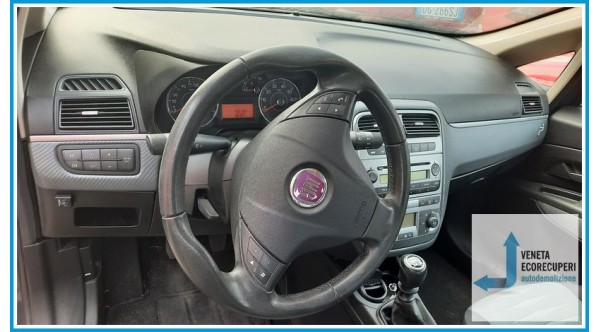 FIAT GRANDE PUNTO 4C del 2009 parti usate e ricambi