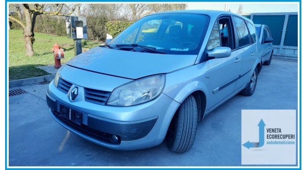 RENAULT MEGANE 2a Serie  del 2006 parti usate e ricambi