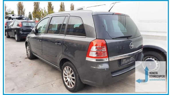 OPEL ZAFIRA P12 del 2012 parti usate e ricambi