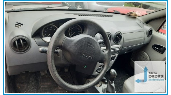 DACIA LOGAN  del 2007 parti usate e ricambi